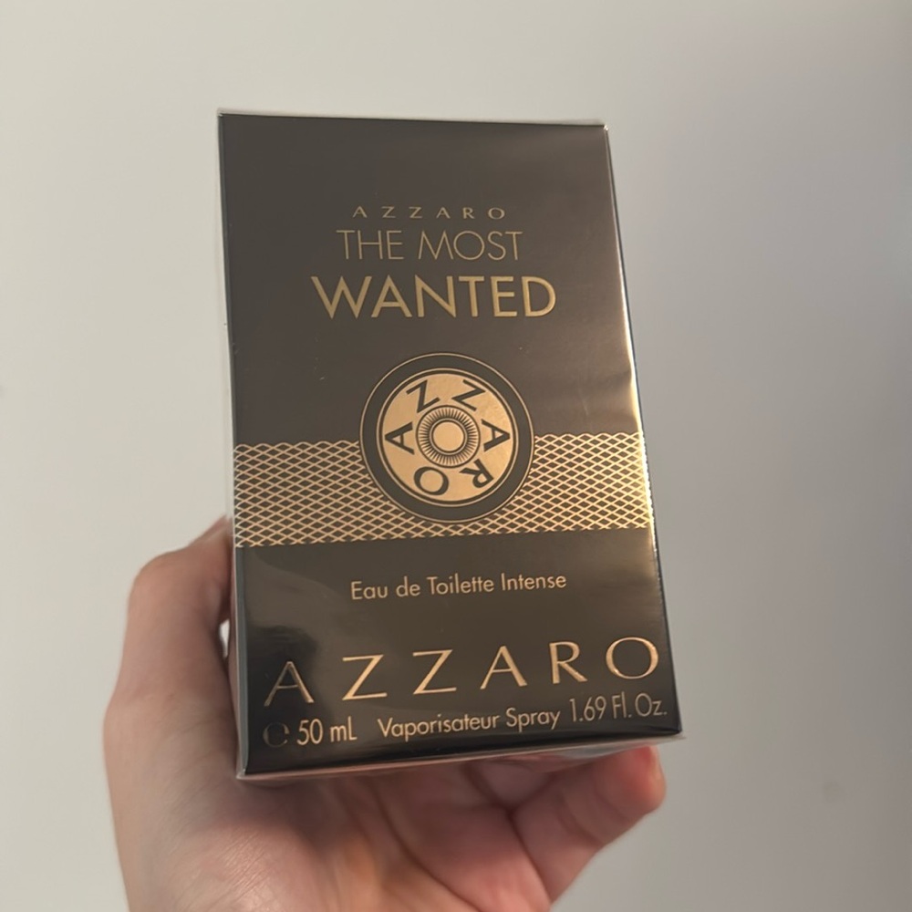Azzaro The Most Wanted Eau de Toilette Intense - Black - Picture 2 of 5